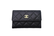 Load image into Gallery viewer, CHANEL シャネル マトラッセ コンパクトカードケース ココマーク 16番台 イタリア製 キャビアスキン ブラック 美品 中古 4c068812