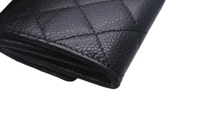 CHANEL シャネル マトラッセ コンパクトカードケース ココマーク 16番台 イタリア製 キャビアスキン ブラック 美品 中古 4c068812