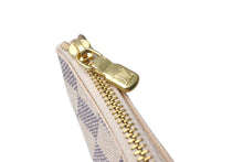 画像をギャラリービューアに読み込む, 新品同様 LOUIS VUITTON ルイヴィトン ポシェット クレ コインケース N62659 ダミエアズールキャンバス ホワイト グレー ゴールド金具 中古 4c068925