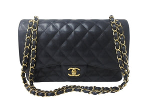 極美品 CHANEL シャネル Wフラップ マトラッセ30 チェーンショルダーバッグ 14番台 キャビアスキン ブラック ゴールド金具 中古 4c068959
