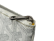 Load image into Gallery viewer, GOYARD ゴヤール セナMM クラッチバッグ SENAT2MMLTY50CL50P キャンバス カーフスキン ホワイト 美品 中古 4c069002
