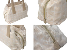Load image into Gallery viewer, CHANEL シャネル ニュートラベルライン ハンドバッグ ココマーク 9番台 キャンバス レザー ベージュ ゴールド金具 美品 中古 4c069018