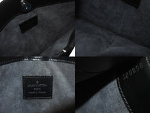 Load image into Gallery viewer, LOUIS VUITTON ルイ ヴィトン ポシェット ドゥミリュンヌ ハンドバッグ ポーチ M52622 エピ ブラック 美品 中古 4c069024