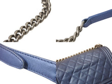 Load image into Gallery viewer, CHANEL シャネル ボーイシャネル チェーンショルダーバッグ 20番台 カーフ パンチングレザー メタリックブルー 美品 中古 4c069031