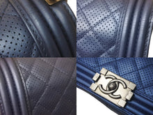 Load image into Gallery viewer, CHANEL シャネル ボーイシャネル チェーンショルダーバッグ 20番台 カーフ パンチングレザー メタリックブルー 美品 中古 4c069031