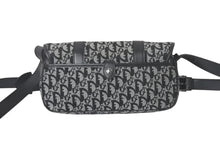 画像をギャラリービューアに読み込む, Christian Dior クリスチャンディオール ショルダーバッグ トロッター ジャガードキャンバス レザー ブック 美品 中古 4c069040