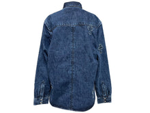 Load image into Gallery viewer, 極美品 CHROME HEARTS クロムハーツ 長袖シャツ サイズXL クロスボール クロスパッチ デニム ブルー コットン シルバー925 中古 4c069053