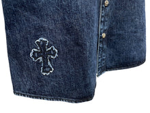 Load image into Gallery viewer, 極美品 CHROME HEARTS クロムハーツ 長袖シャツ サイズXL クロスボール クロスパッチ デニム ブルー コットン シルバー925 中古 4c069053