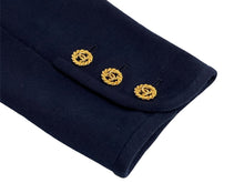 Load image into Gallery viewer, CHANEL シャネル テーラードジャケット スーツ ココマークボタン ネイビー ゴールド金具 美品 中古 4c069083