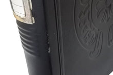 Load image into Gallery viewer, CHROME HEARTS クロムハーツ レザーアジェンダ バインダー CHプラス ホースシュー エンボス加工 ブラック シルバー925 良品 中古 4c069087