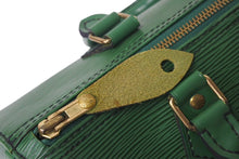 Load image into Gallery viewer, LOUIS VUITTON ルイヴィトン スピーディ 25 ハンドバック ミニボストン エピ グリーン M43014 美品 中古 4c069169
