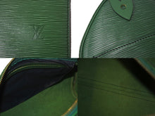 Load image into Gallery viewer, LOUIS VUITTON ルイヴィトン スピーディ 25 ハンドバック ミニボストン エピ グリーン M43014 美品 中古 4c069169