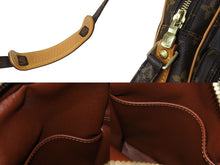Load image into Gallery viewer, 極美品 LOUIS VUITTON ルイヴィトン アマゾン ショルダーバッグ モノグラム M45236 ブラウン ゴールド金具 中古 4c069179