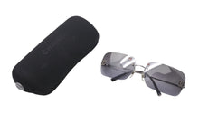 Load image into Gallery viewer, CHANEL シャネル ココマーク サングラス グラデーションレンズ リムレス 4017-D シルバー ブラック サイズ62□17 美品 中古 4c069198