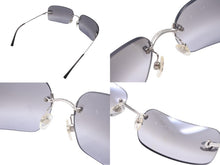 Load image into Gallery viewer, CHANEL シャネル ココマーク サングラス グラデーションレンズ リムレス 4017-D シルバー ブラック サイズ62□17 美品 中古 4c069198