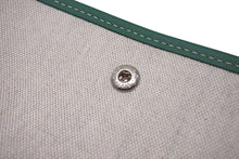 Load image into Gallery viewer, 新品未使用 GOYARD ゴヤール プリュメ ポーチウォレット ショルダーバッグ グリーン PVC レザー シルバー金具 中古 4c069233