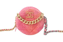 Load image into Gallery viewer, 極美品 CHANEL シャネル シャネル19 ラウンド チェーンショルダーバッグ 30番台 ツイード ピンク オレンジ ココマーク 中古 4c069269