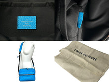 Load image into Gallery viewer, LOUIS VUITTON ルイヴィトン タイガラマ アウトドア メッセンジャーPM ショルダーバッグ M30429 ブルー ブラック 美品 中古 4c069282