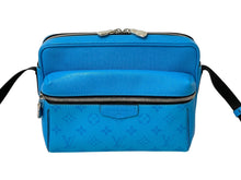 Load image into Gallery viewer, LOUIS VUITTON ルイヴィトン タイガラマ アウトドア メッセンジャーPM ショルダーバッグ M30429 ブルー ブラック 美品 中古 4c069282