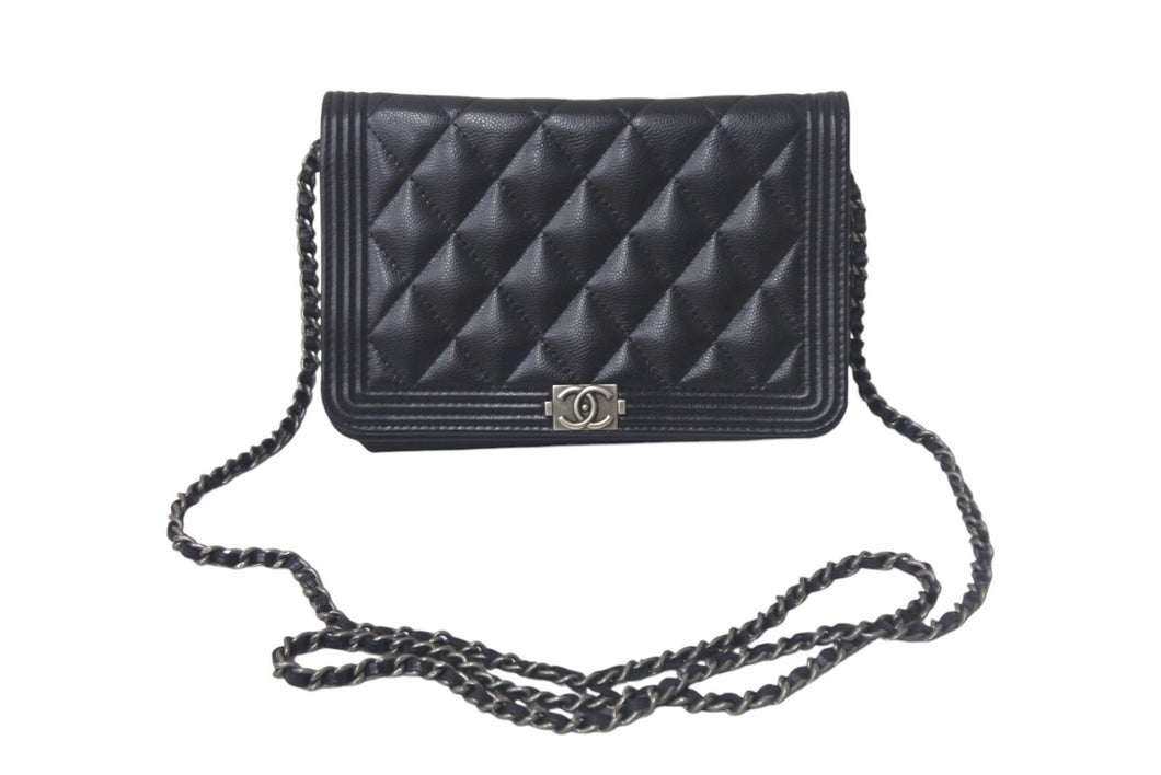 CHANEL シャネル ボーイシャネル チェーンショルダーバッグ 25番台 キャビアスキン ココマーク ブラック シルバー金具 美品 中古 4c069289