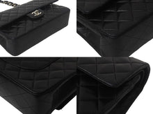 Load image into Gallery viewer, CHANEL シャネル マトラッセ25 Wチェーンショルダーバッグ Wフラップ ココマーク 6番台 ラムスキン ブラック シルバー金具 美品 中古 4c069291