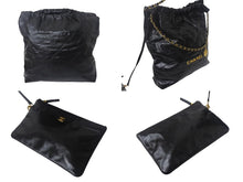 Load image into Gallery viewer, 極美品 CHANEL シャネル シャネル22 ハンドバッグ AS3261 ランダム番台 シャイニー カーフスキン ゴールド金具 中古 4c069292