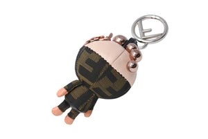 極美品 FENDI フェンディ バッグキーホルダー ズッカ柄 スペースモンキーレザー×キャンバス ピンク×ブラウン 中古 4c069313 