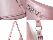 Load image into Gallery viewer, Christian Dior クリスチャンディオール 2004 ガリアーノ期 バッグ ハンドバッグ パテントレザー ピンク シルバー金具 美品 4c069335