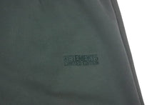 画像をギャラリービューアに読み込む, 未使用品 VETEMENTS ヴェトモン BAGGY SWEATPANTS バギースウェットパンツ UA53SP600P サイズXS グリーン刺繍 中古 4c069348 