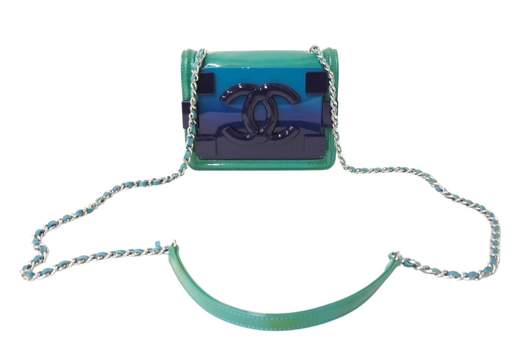 CHANEL シャネル チェーンショルダーバッグ 19番台 レゴボーイ ボーイブリック ココマーク エナメル レザー シルバー金具 美品 中古 4c069397