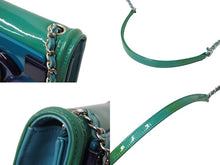 Load image into Gallery viewer, CHANEL シャネル チェーンショルダーバッグ 19番台 レゴボーイ ボーイブリック ココマーク エナメル レザー シルバー金具 美品 中古 4c069397
