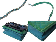 Load image into Gallery viewer, CHANEL シャネル チェーンショルダーバッグ 19番台 レゴボーイ ボーイブリック ココマーク エナメル レザー シルバー金具 美品 中古 4c069397