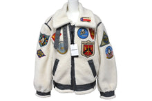 Load image into Gallery viewer, 新品未使用品 AVIREX アヴィレックス RETRO BOA B-3 TOP GUN B-3ジャケット 6112177 ホワイト マルチカラー サイズL 中古 4c069409