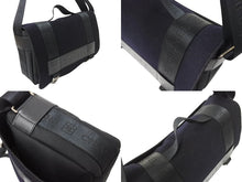 Load image into Gallery viewer, 極美品 CHANEL シャネル ショルダーバッグ A26169 スポーツライン 9番台 ココマーク キャンバス レザー フェルト シルバー金具 中古 4c069435