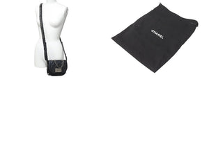 極美品 CHANEL シャネル チェーンアラウンドショルダーバッグ ボーイシャネル 21番台 カーフスキン ブラック シルバー金具 中古 4c069437