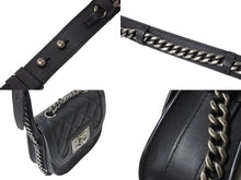 Load image into Gallery viewer, 極美品 CHANEL シャネル チェーンアラウンドショルダーバッグ ボーイシャネル 21番台 カーフスキン ブラック シルバー金具 中古 4c069437