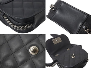 極美品 CHANEL シャネル チェーンアラウンドショルダーバッグ ボーイシャネル 21番台 カーフスキン ブラック シルバー金具 中古 4c069437