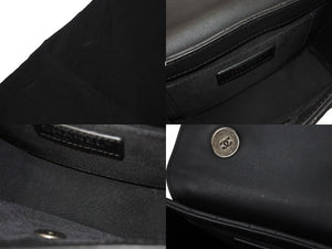 極美品 CHANEL シャネル チェーンアラウンドショルダーバッグ ボーイシャネル 21番台 カーフスキン ブラック シルバー金具 中古 4c069437
