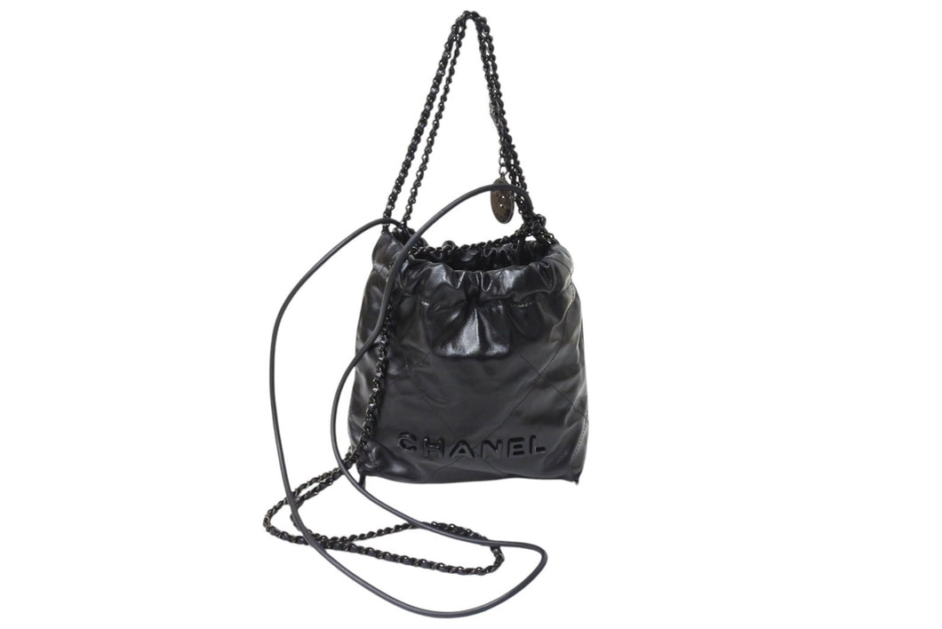 極美品 CHANEL シャネル シャネル22 ミニ チェーンショルダーバッグ AS3980 ロゴプレート カーフスキン ブラック 中古 4c069520