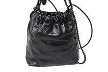 Load image into Gallery viewer, 極美品 CHANEL シャネル シャネル22 ミニ チェーンショルダーバッグ AS3980 ロゴプレート カーフスキン ブラック 中古 4c069520