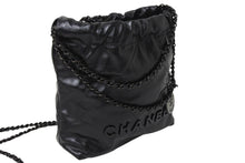 Load image into Gallery viewer, 極美品 CHANEL シャネル シャネル22 ミニ チェーンショルダーバッグ AS3980 ロゴプレート カーフスキン ブラック 中古 4c069520