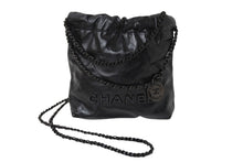 Load image into Gallery viewer, 極美品 CHANEL シャネル シャネル22 ミニ チェーンショルダーバッグ AS3980 ロゴプレート カーフスキン ブラック 中古 4c069520