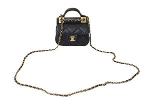 極美品 CHANEL シャネル マトラッセ チェーン ミニ ショルダーバッグ 31番台 ブラック ラムスキン ココマーク ゴールド金具 中古 4c069578