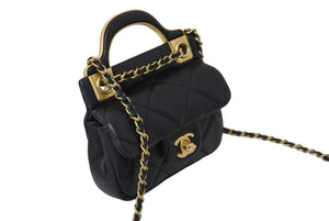 極美品 CHANEL シャネル マトラッセ チェーン ミニ ショルダーバッグ 31番台 ブラック ラムスキン ココマーク ゴールド金具 中古 4c069578