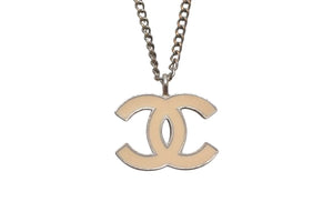 CHANEL シャネル ココマークネックレス 02A刻印 重量約6.1 メタル シルバー ベージュ シルバー金具 美品 中古 4c069711