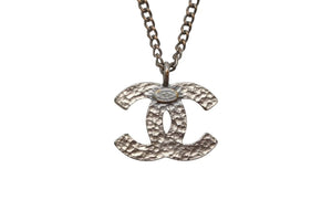 CHANEL シャネル ココマークネックレス 02A刻印 重量約6.1 メタル シルバー ベージュ シルバー金具 美品 中古 4c069711