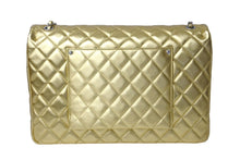Load image into Gallery viewer, 新品未使用 CHANEL シャネル AS4661 ジャンボ マトラッセ デカマトラッセ ショルダーバッグ ゴールド 中古 4c069718