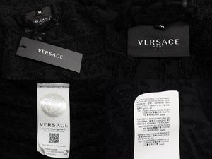 新品未使用 VERSACE ヴェルサーチ バロック キッズ バスローブ ZACJYNG01 イタリア製 テスート ブラック イエロー サイズM 4c069723