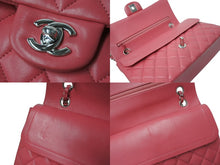 Load image into Gallery viewer, 極美品 CHANEL シャネル チェーンショルダーバッグ マトラッセ25 Wフラップラップ ラムスキン ピンク シルバー 29番台 中古 4c069745