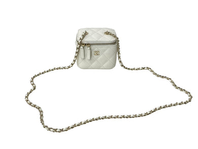 CHANEL シャネル マトラッセ スモールバニティ チェーンショルダーバッグ AP1340 ココマーク ホワイト 32番台 美品 中古 4c069748